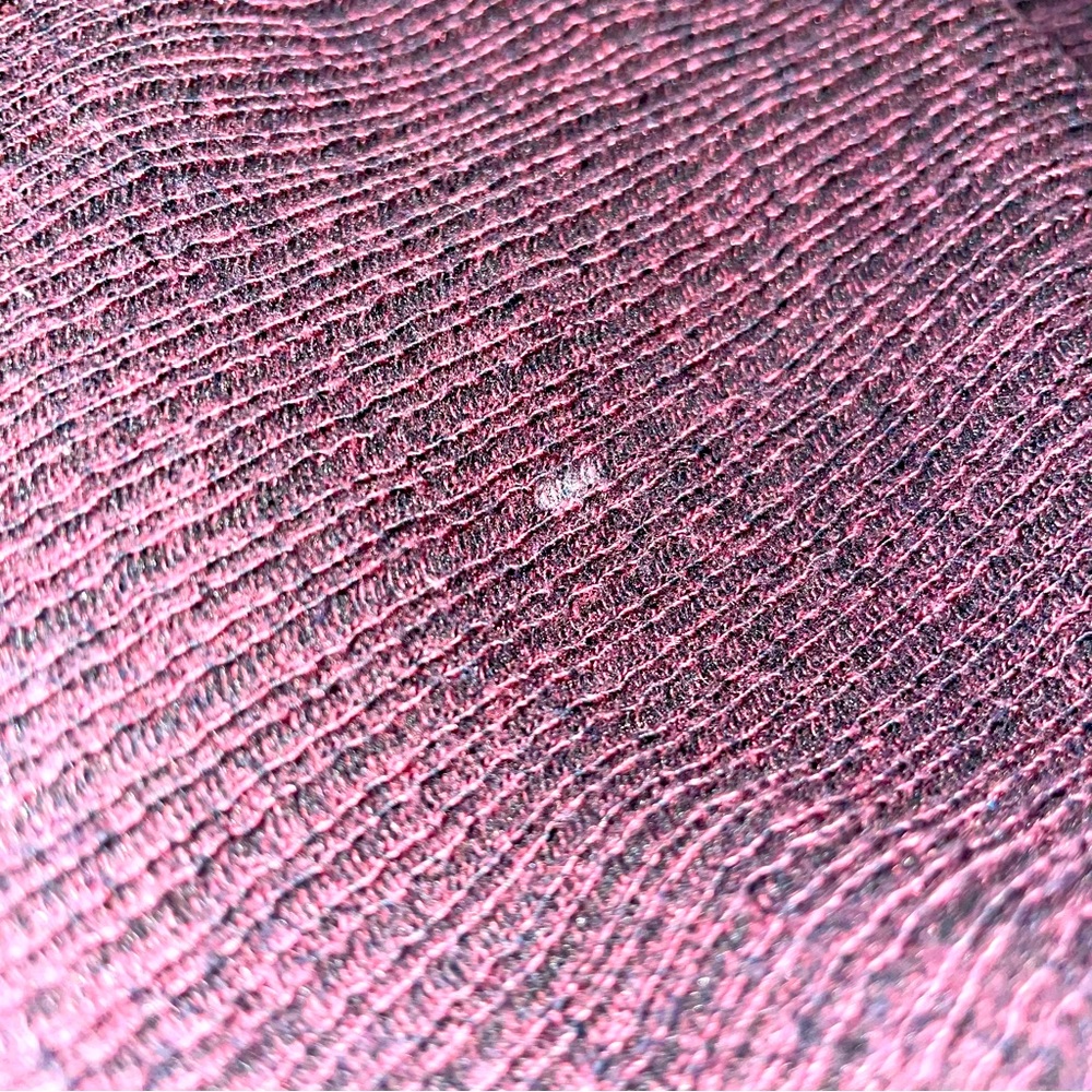 Haggar Burgundy Ribbed Layered V-Neck Long Sleeve Shirt (L) - Picture 4 of 6